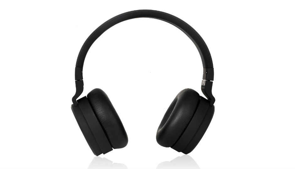 F&D launches ‘Bluetooth Headphone HW111’ for Rs 2490