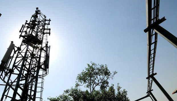 DoT to defer spectrum auction until operators resolve call drops issue