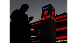 Reliance Jio, Airtel, Vodafone idea और BSNL के सबसे धांसू Recharge देखें यहाँ