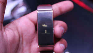 Huawei Talkband B2, Huawei Watch W1: First Look