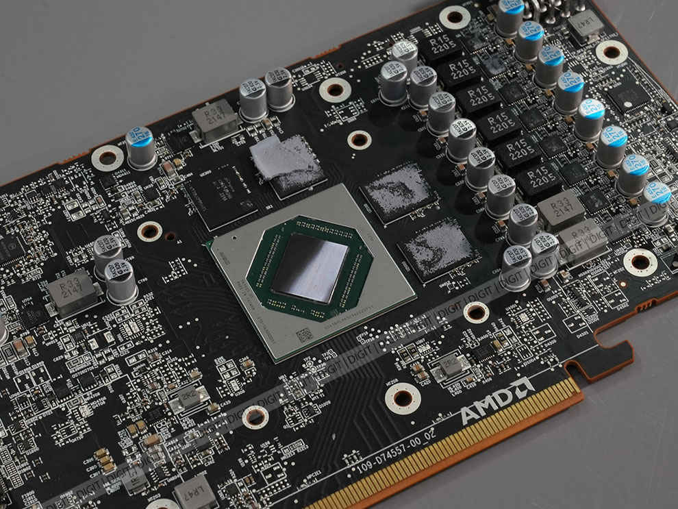 AMD Radeon RX 7600 PCB without heatsink