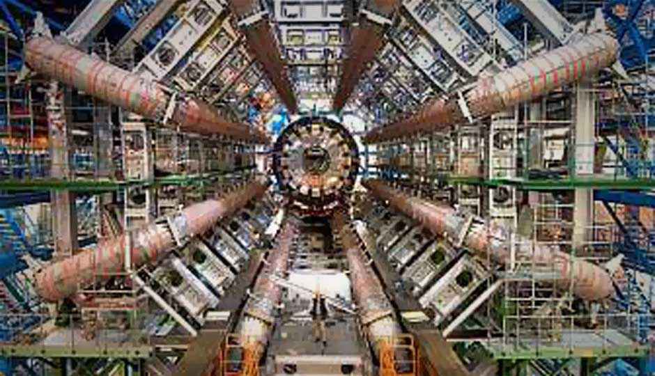 Particle resembling the Higgs boson discovered, say CERN scientists