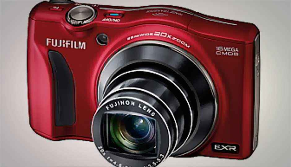 Fujifilm announces 16MP F800EXR travel-zoom camera