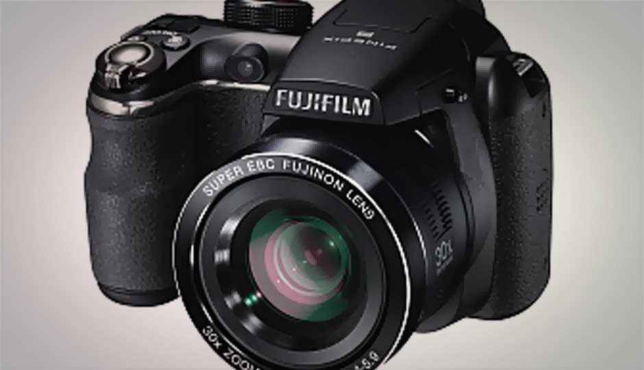 Fujifilm announces 14MP FinePix S4500 superzoom camera