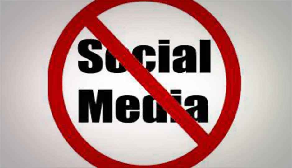 YouTube, Facebook banned in Kashmir: Reports