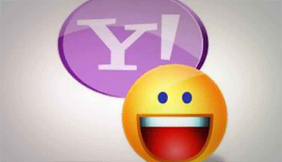 Yahoo trimming down its chat room services on December 14