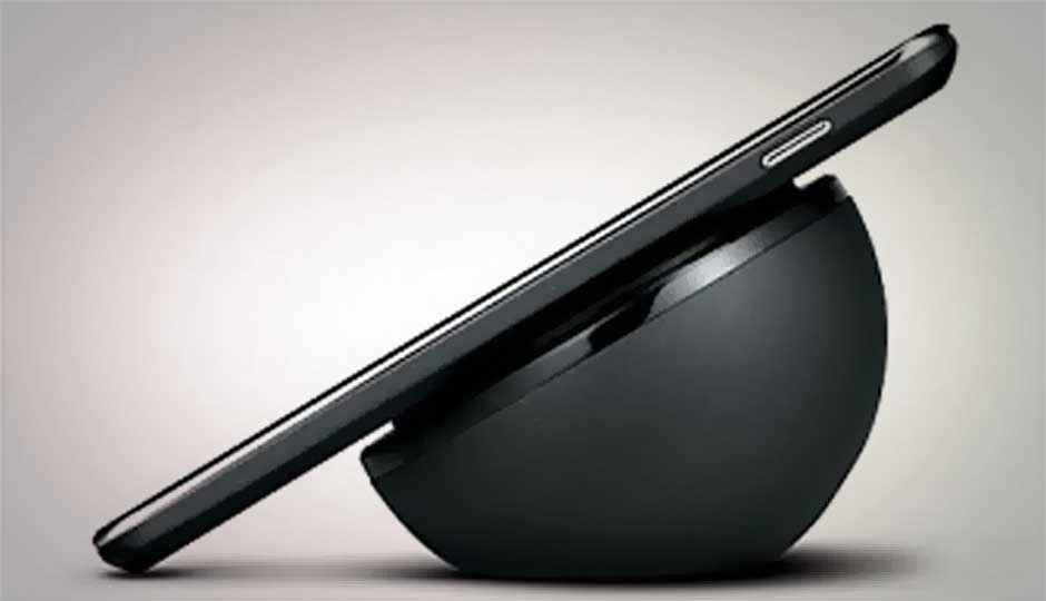 Nexus 4 wireless charging orb arrives on Google Play for $59.99