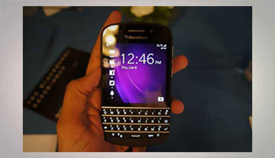 BlackBerry Q10: The First QWERTY BB10 Smartphone