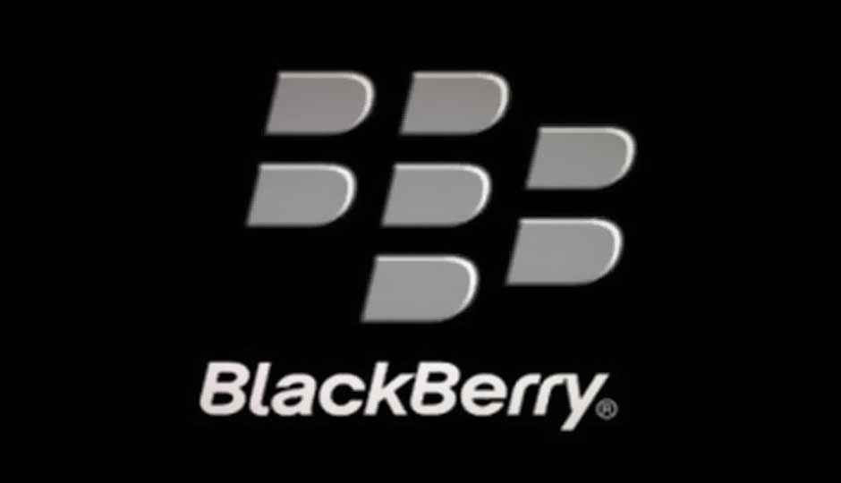 BlackBerry Messenger for iOS waiting for approval for over two weeks now