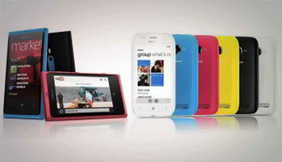 Nokia unveils its first Windows Phones, Lumia 800 and 710