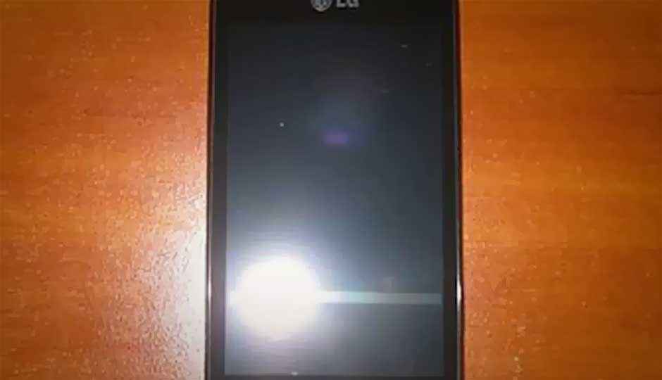 Windows Phone LG Fantasy photos leaked, bearing 4-inch IPS display