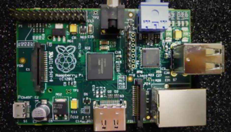 Raspberry Pi starts shipping in the UK, for 22 pounds