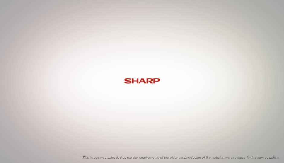 It’s a smartphone, it’s a netbook…no, it’s the Sharp IS01