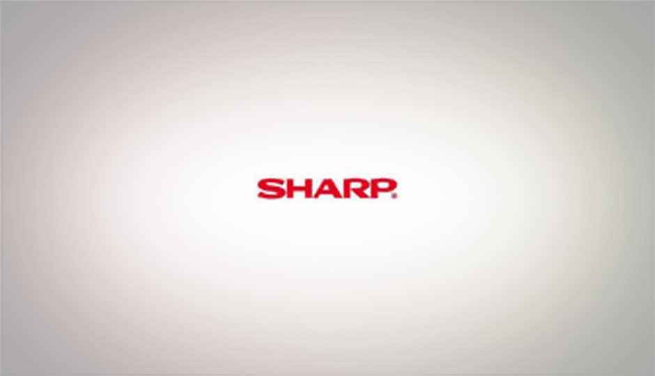 Sharp to release a glasses-free 3D smartphone by the end of the year