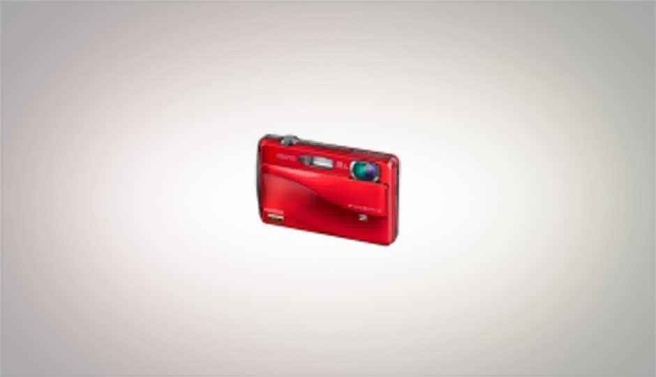 Fujifilm flashes the 12MP FinePix Z700EXR camera, prices it at Rs. 12,999