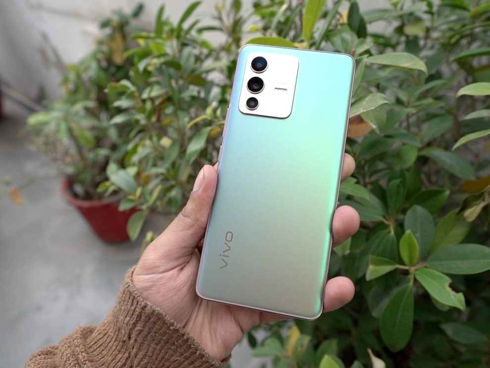 vivo v23 pro white colour