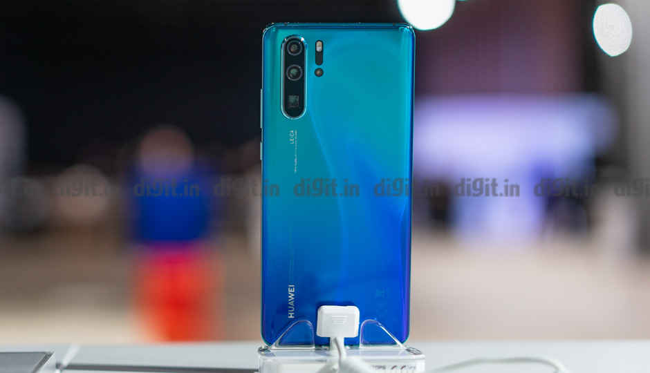 Huawei P30 Pro with Leica Quad camera system, P30 with three cameras launched