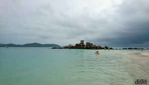 Sony Xperia X: In pictures