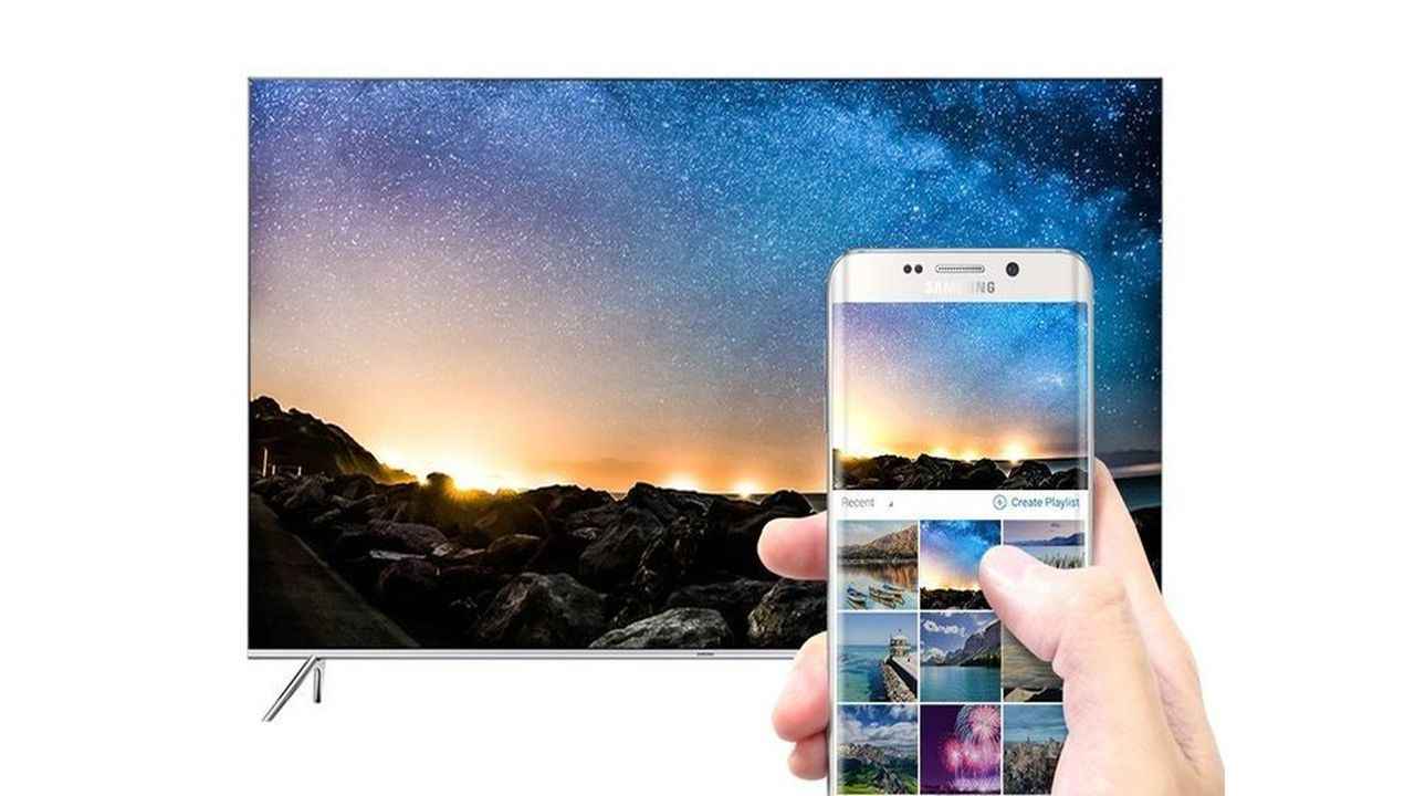 How to Connect a Phone to a Smart TV