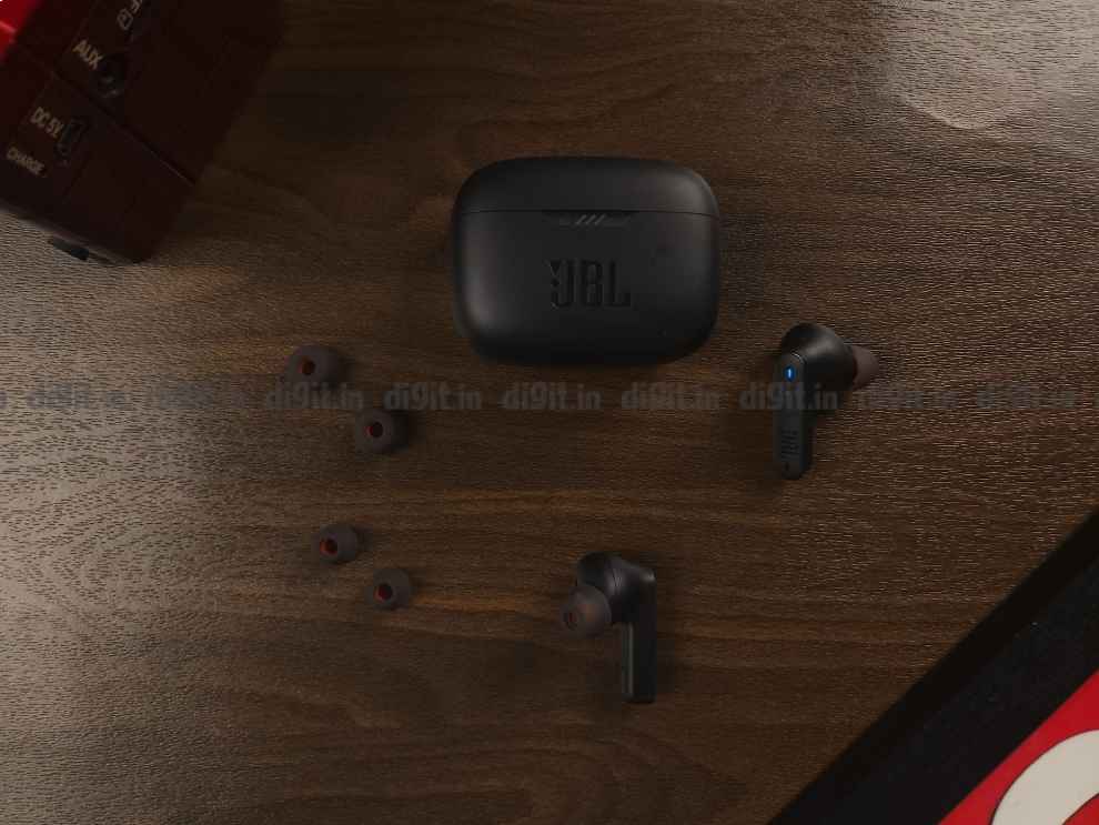 JBL Tune 230NC Earbuds Review 