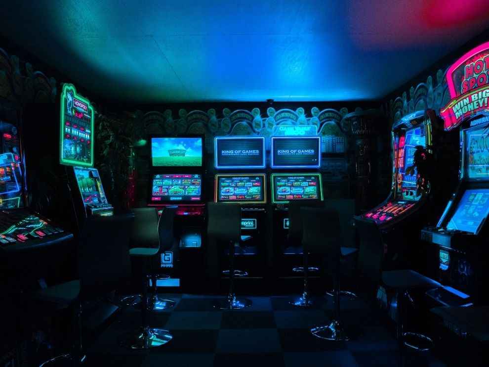 Arcade video games
