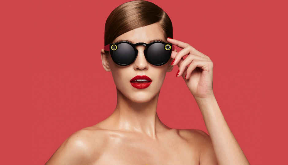 Snapchat Spectacles let users capture and post 10 second videos on the go