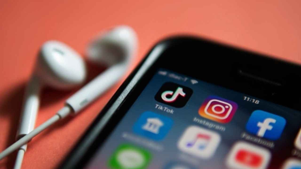 How to check the data tracked by Instagram and TikTok using InAppBrowser