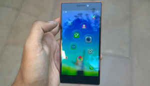 Hands On: Lenovo Vibe X2