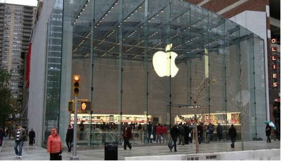 Thieves steal $100K worth Apple products from Best Buy retail store in US