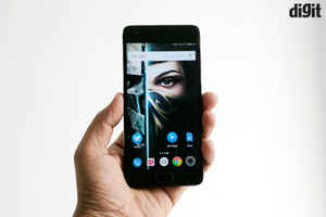 64GB ஸ்டோரேஜ் உடன் ஸ்மார்ட் இந்த போன் Rs 15,000க்குள் வருகிறது.