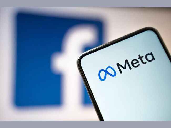instagram facebook and meta NFT post linking