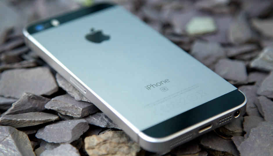 एप्पल अमेरिका-निर्मित आईफोन लेजर्स में करेगी 39 करोड़ डॉलर निवेश