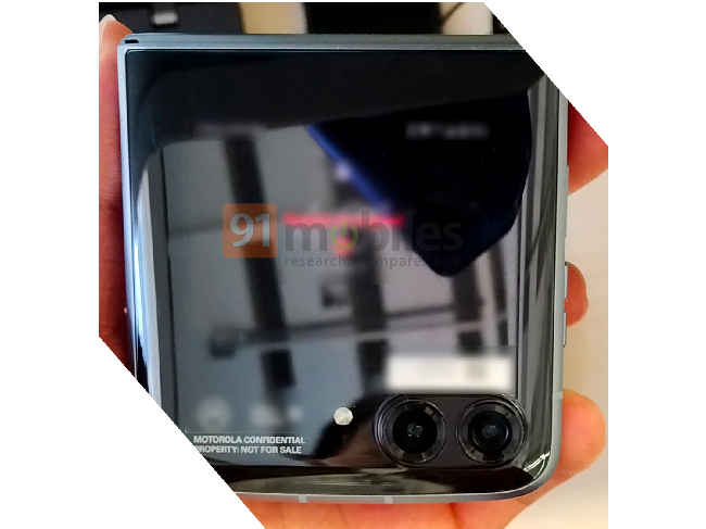 Razr 3 live images leaked