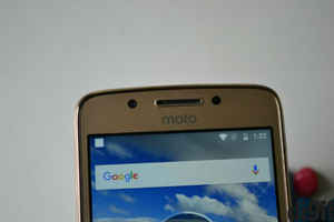 బెస్ట్ మొబైల్ ఫోన్లు రూ. 15,000  లోపే (అక్టోబర్ 2017)