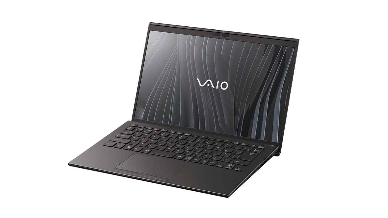 VAIO Z launched, touted as world’s first 3D moulded, carbon fiber laptop with the Uni-direction carbon fiber