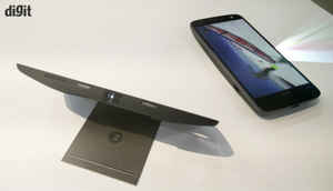 Say hello to the Moto Z and its modular friends