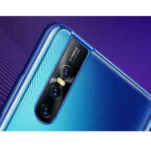 बेस्ट तीन (ट्रिपल) कैमरा वाले फोंस, आपकी तस्वीरों को बनाते हैं और भी खास