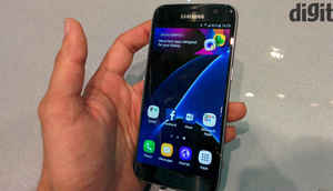 Samsung Galaxy S7 and S7 Edge: In Pictures