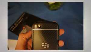 BlackBerry Q10: The First QWERTY BB10 Smartphone