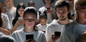 Best BSNL Plans: 2GB വരെ ദിവസവും, അൺലിമിറ്റഡ് കോളുകളും Free എസ്എംഎസ്സും!