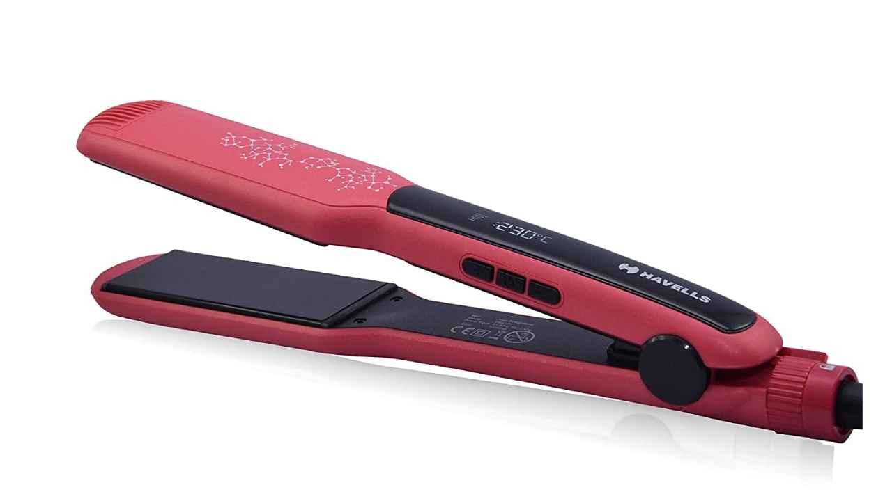 Hair straighteners with display to easily monitor temperature