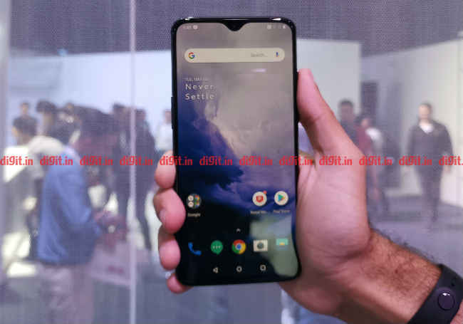 oneplus 7, oneplus 7 first impressions, oneplus 7 front, oneplus 7 front camera