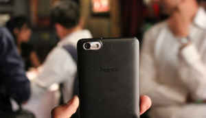 Honor 4C and Honor Bee: In pictures