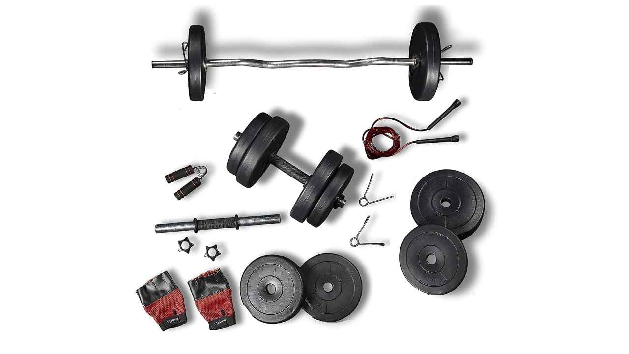 Four gym equipment that will help you with your home workout