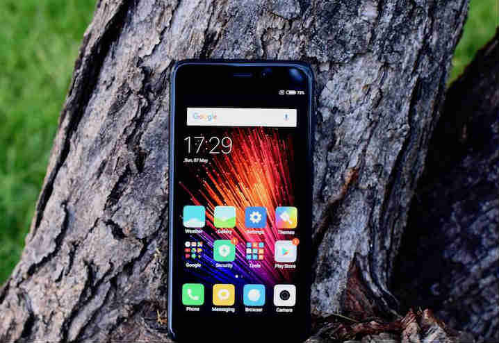 xiaomi  నుంచి  లాంచ్  అయిన  xiaomi redmi 4 సేల్స్ ప్రభంజనం  సృష్టిస్తోంది .