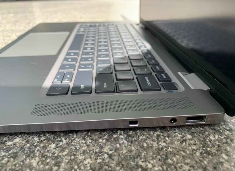 Dell Latitude 9520 Review