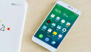 आपके बजट में आते हैं ये एप्पल के आईफ़ोन जैसे दिखने वाले स्मार्टफोंस