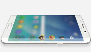 ఫీచర్స్ ఓవర్ వ్యూ : సామ్సంగ్ గేలక్సీ S6 ఎడ్జ్ ప్లస్ అండ్ నోట్ 5