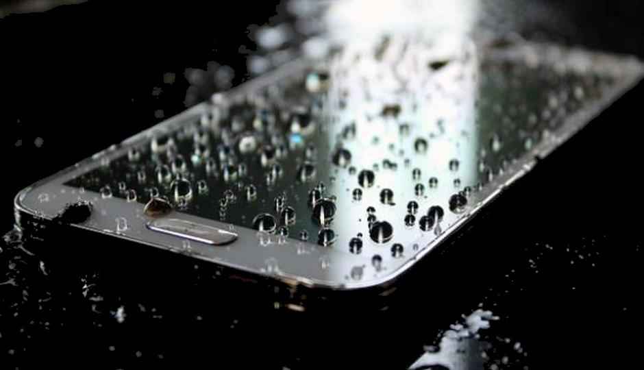 Water droplets may soon be able to charge smartphones