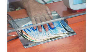 आने वाले समय में Artificial Intelligence (AI) हड़प लेंगे ये नौकरियां, कहीं आप तो खतरे में नहीं?